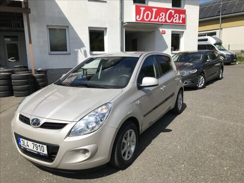 Hyundai i20 Hatchback 1,4 l 73 kw