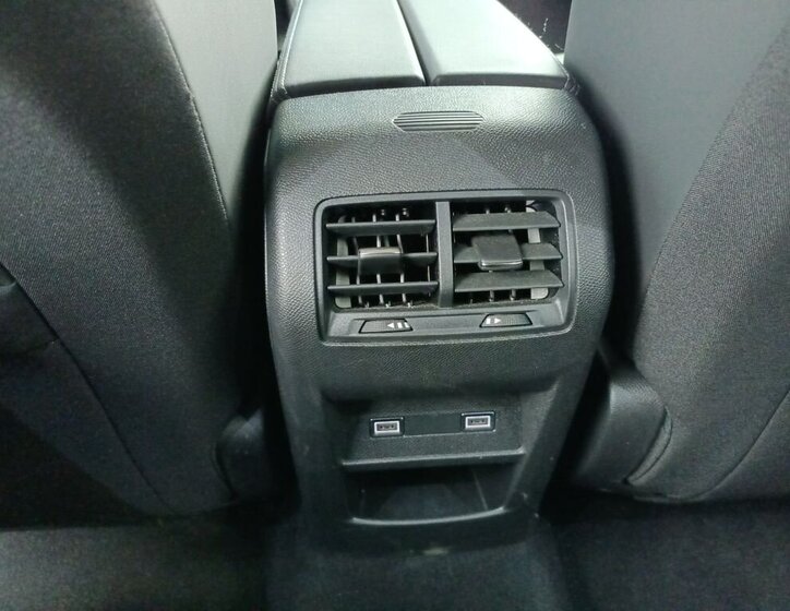 Peugeot 308 Kombi 1,2 l 96 kw