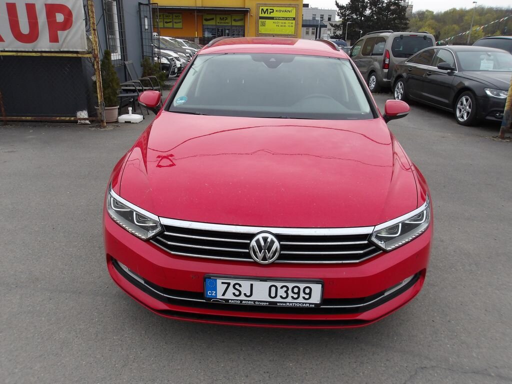 Volkswagen Passat Kombi 1,6 l 88 kw