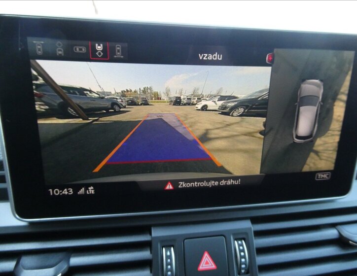 Audi Q5 SUV / Terénní 2,0 l 120 kw