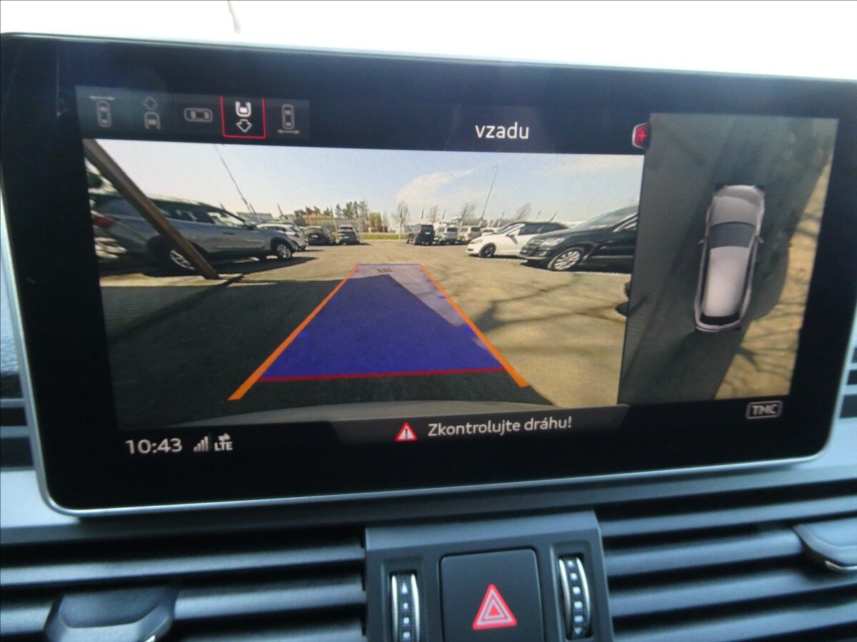 Audi Q5 SUV / Terénní 2,0 l 120 kw