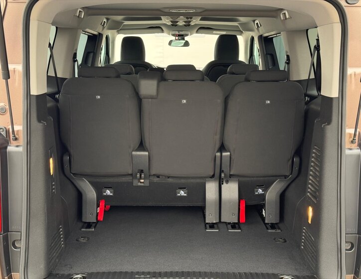 Toyota ProAce VAN-Minibus 2,0 l 130 kw