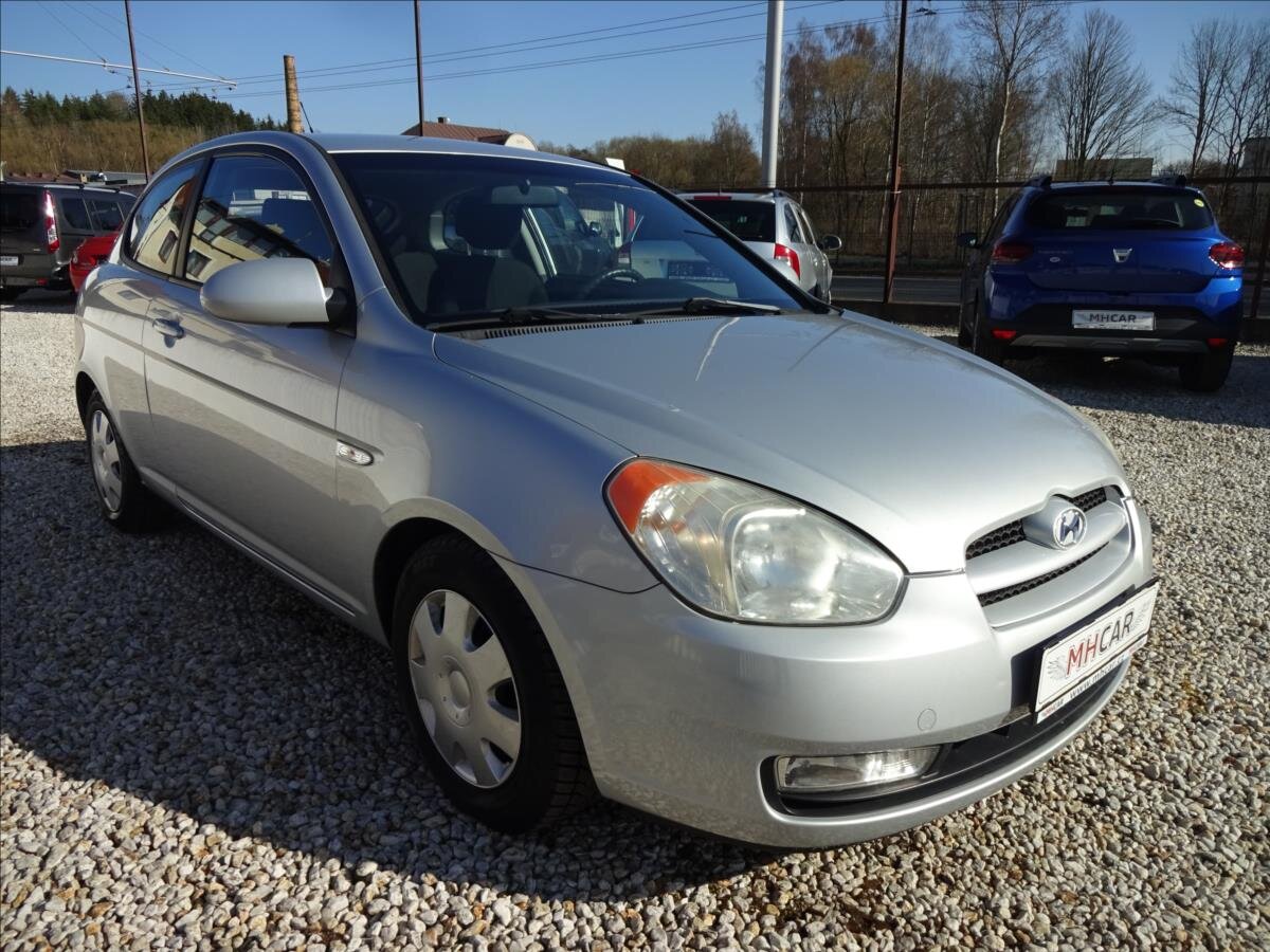 Hyundai Accent Hatchback 1,4 l 71 kw