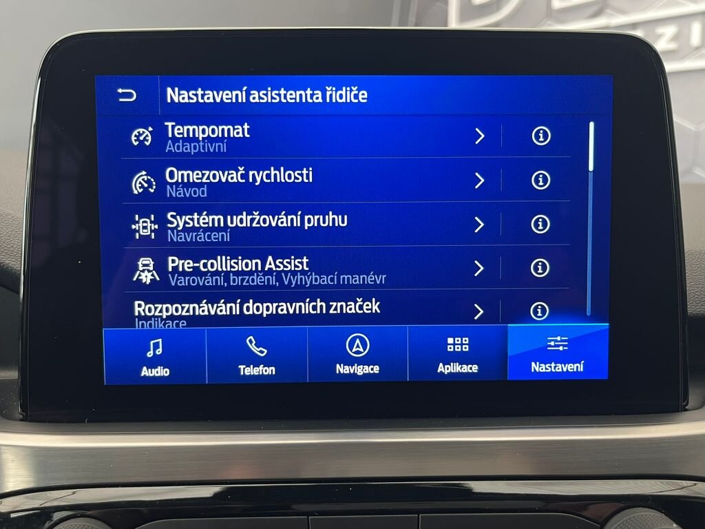 Ford Kuga SUV / Terénní 2,5 l 140 kw