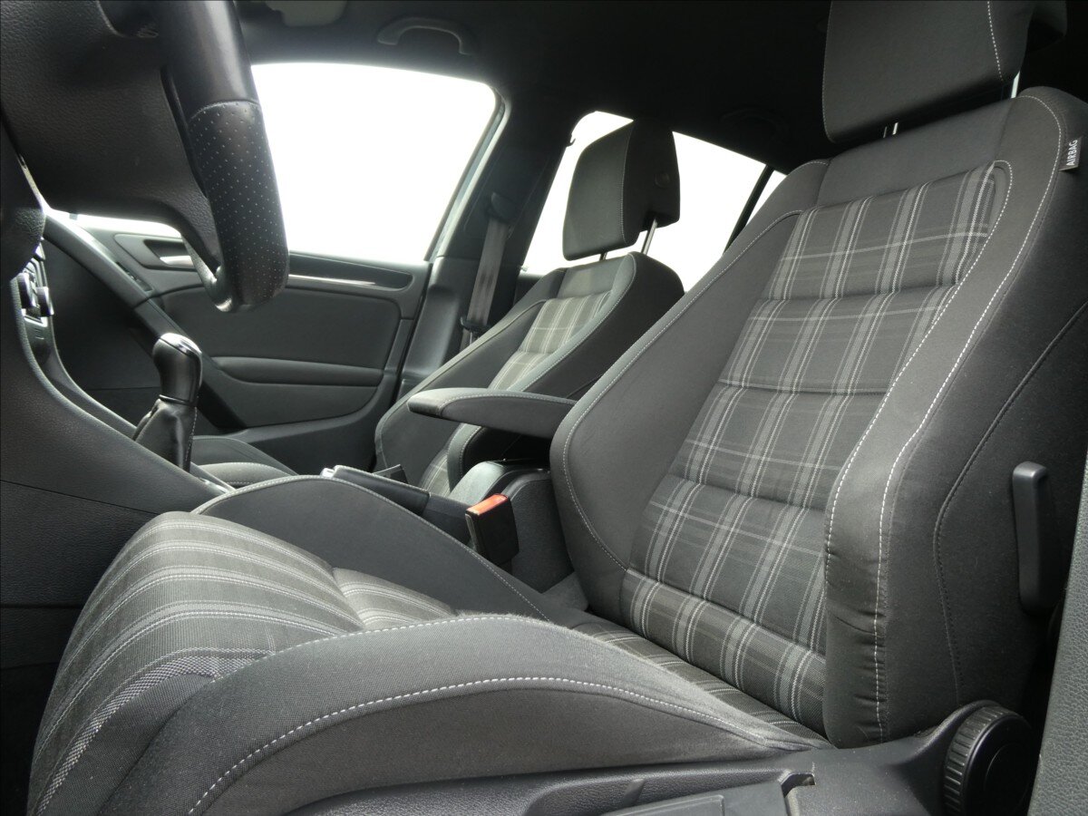 Volkswagen Golf Hatchback 2,0 l 125 kw