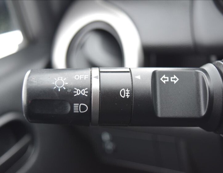 Mazda 2 Hatchback 1,3 l 55 kw