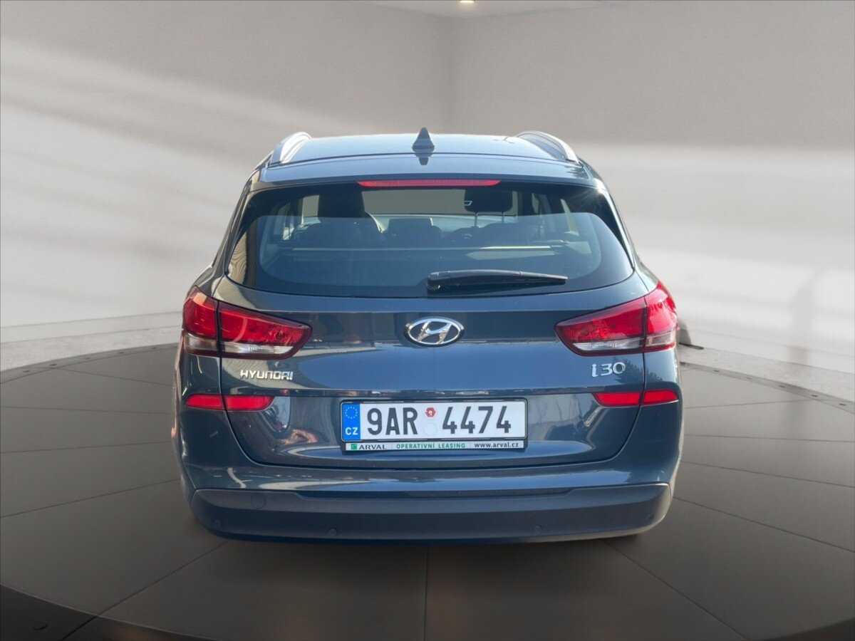 Hyundai i30 Kombi 998,0 88 kw