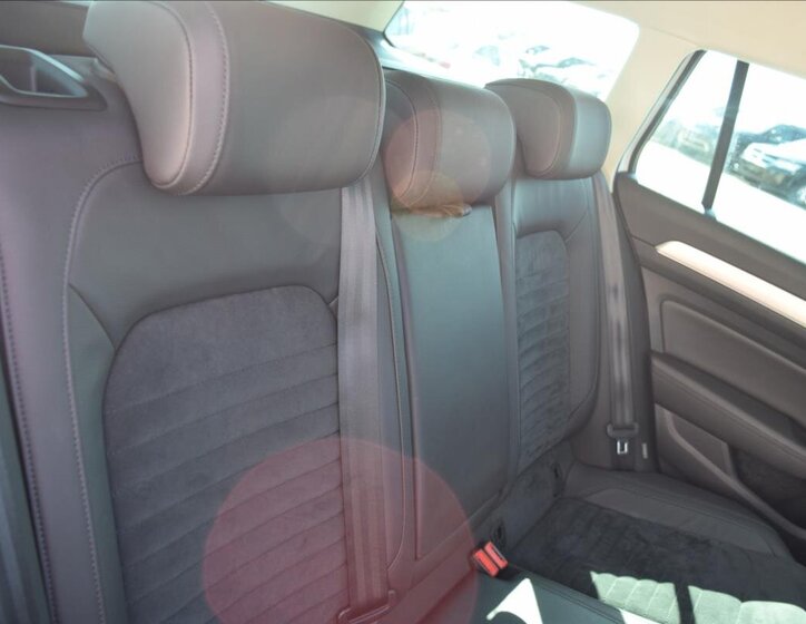 Volkswagen Passat 21