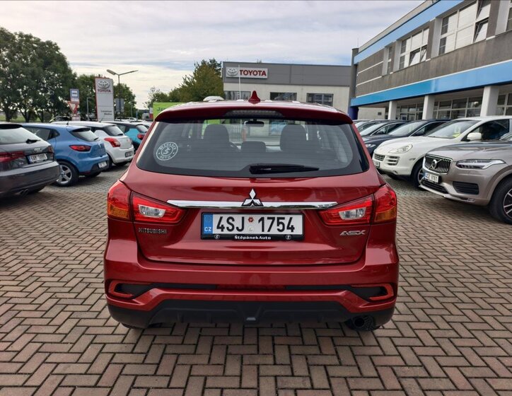Mitsubishi ASX SUV 1,6 l 86 kw