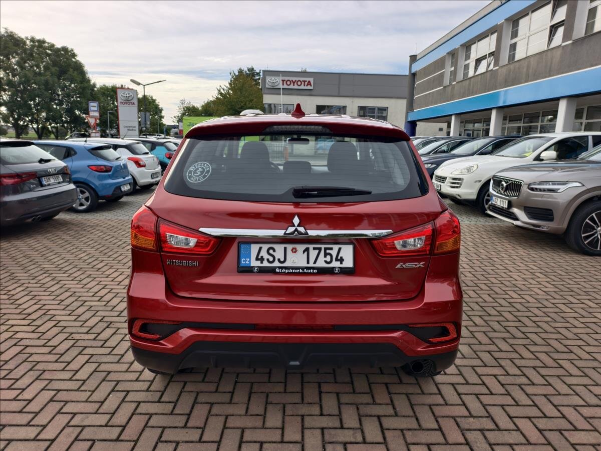 Mitsubishi ASX SUV 1,6 l 86 kw