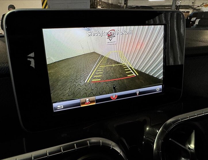 Mercedes-Benz Třídy X Pick-up 2,3 l 120 kw