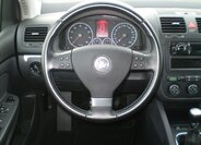 Volkswagen Golf 10