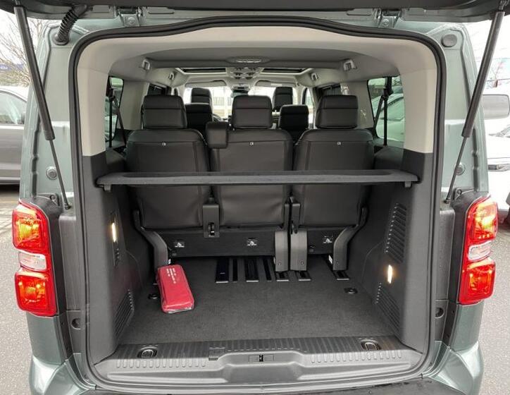 Toyota ProAce Verso 11