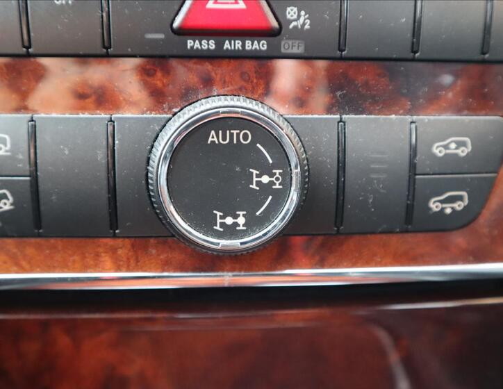 Mercedes-Benz Třídy M 17