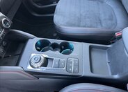 Ford Kuga SUV / Terénní 2,5 l 165 kw