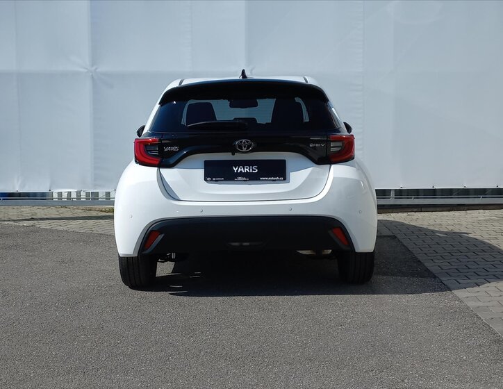 Toyota Yaris Hatchback 1,5 l 68 kw