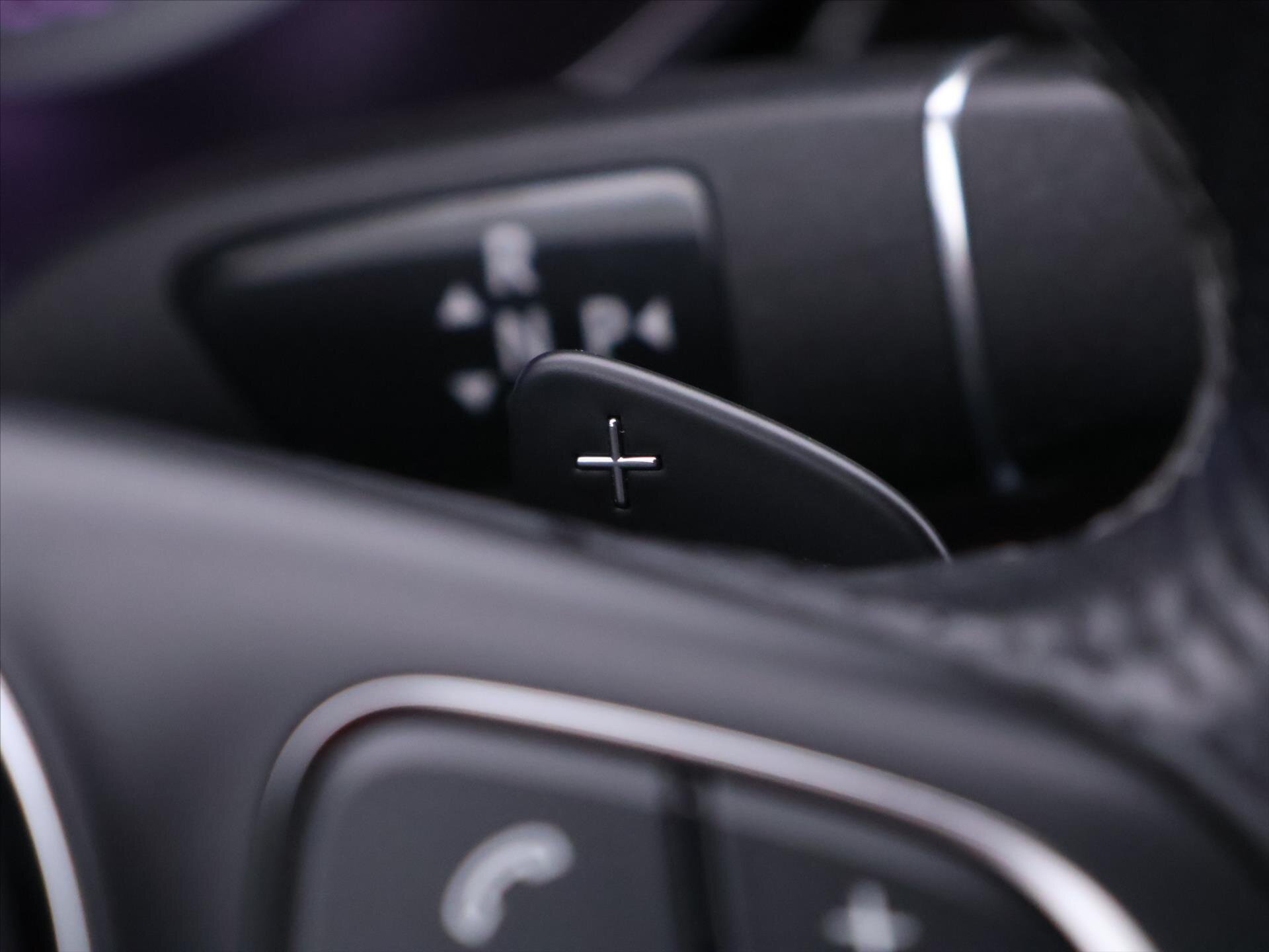 Mercedes-Benz Třídy V Kombi 2,0 l 174 kw