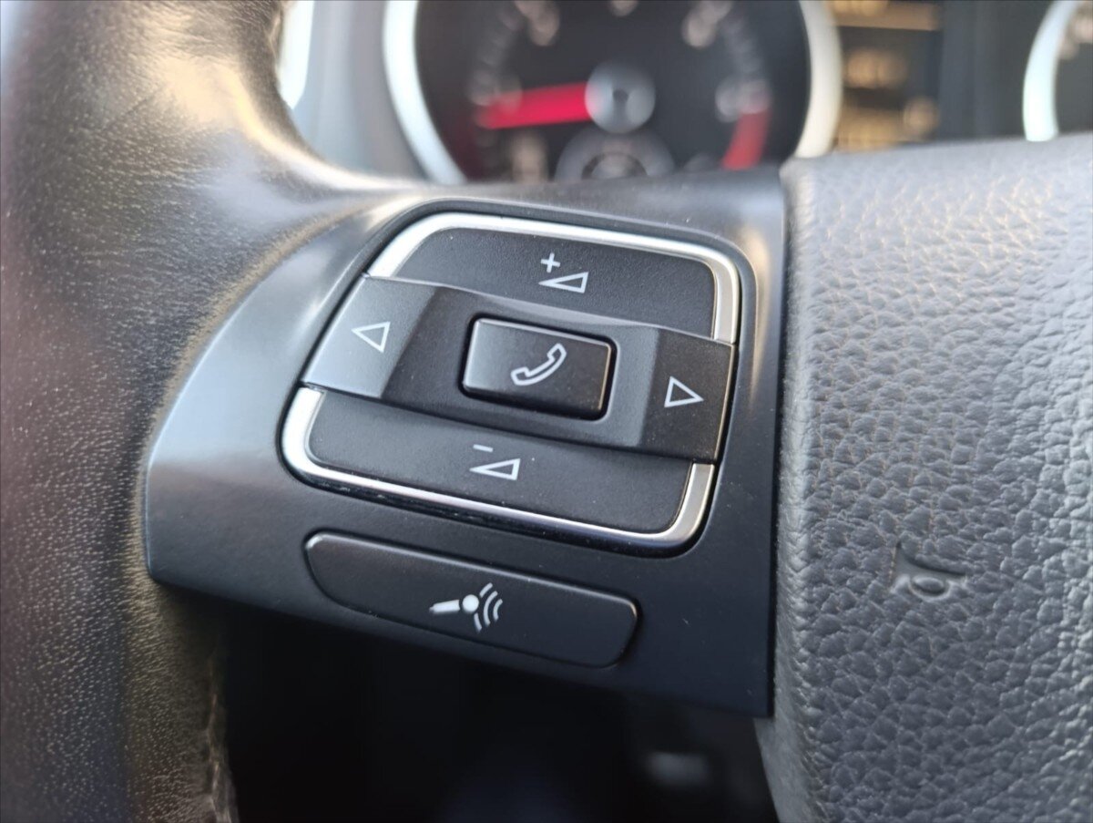 Volkswagen Golf Hatchback 1,6 l 77 kw