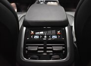 Volvo XC90 18