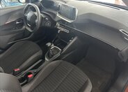Peugeot 2008 SUV / Terénní 1,2 l 74 kw