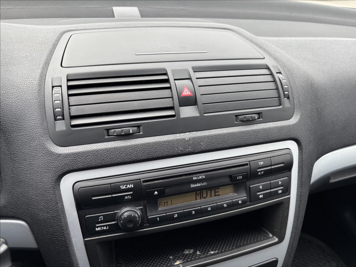 Škoda Octavia Sedan / Limuzína 1,9 l 77 kw