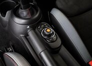 Mini Cooper Hatchback 2,0 l 225 kw