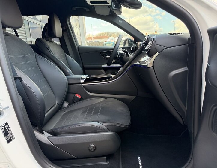 Mercedes-Benz GLC SUV / Terénní 2,0 l 145 kw