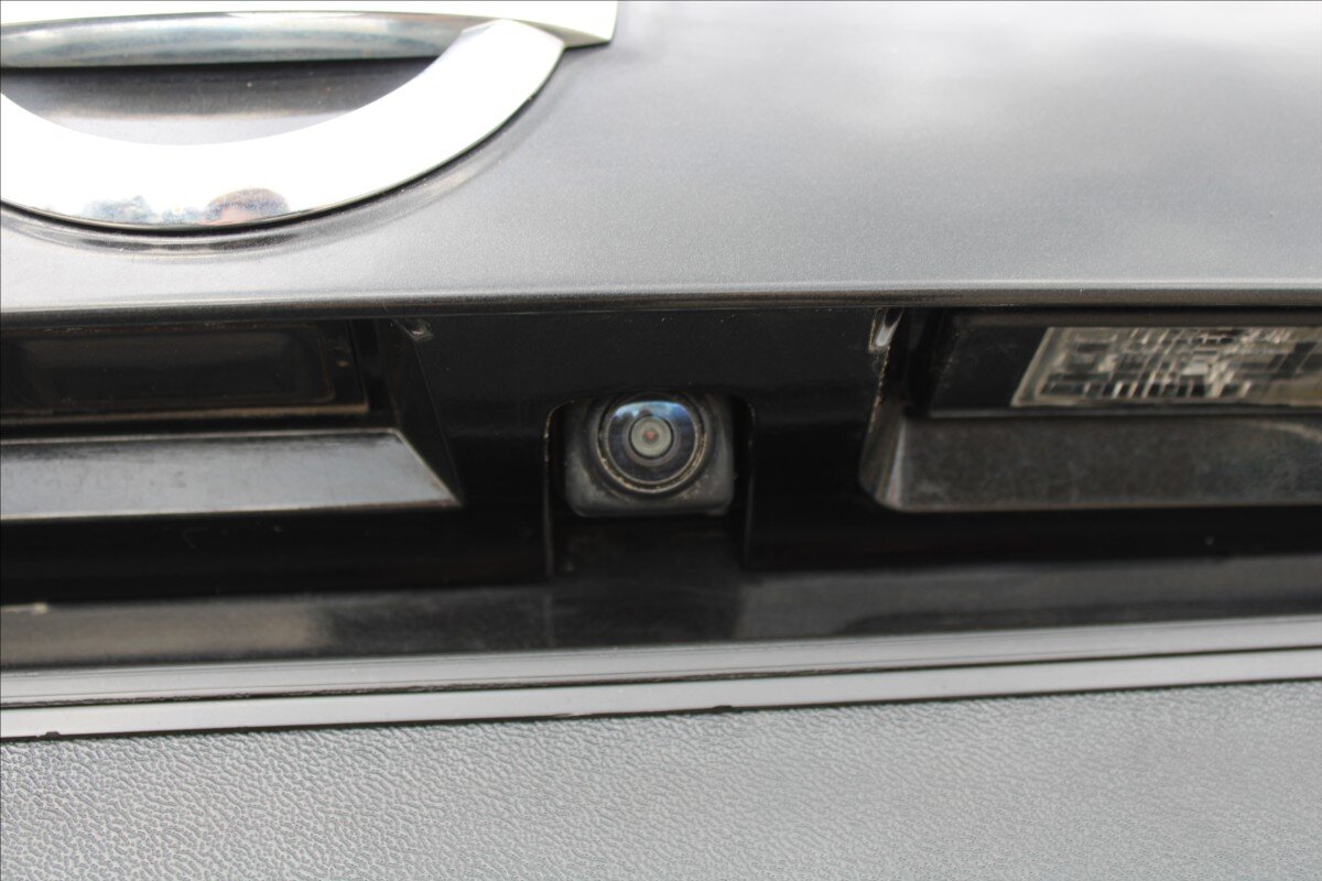 Nissan Qashqai SUV / Terénní 1,3 l 103 kw