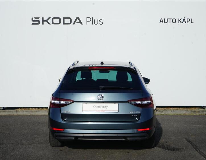 Škoda Superb 4