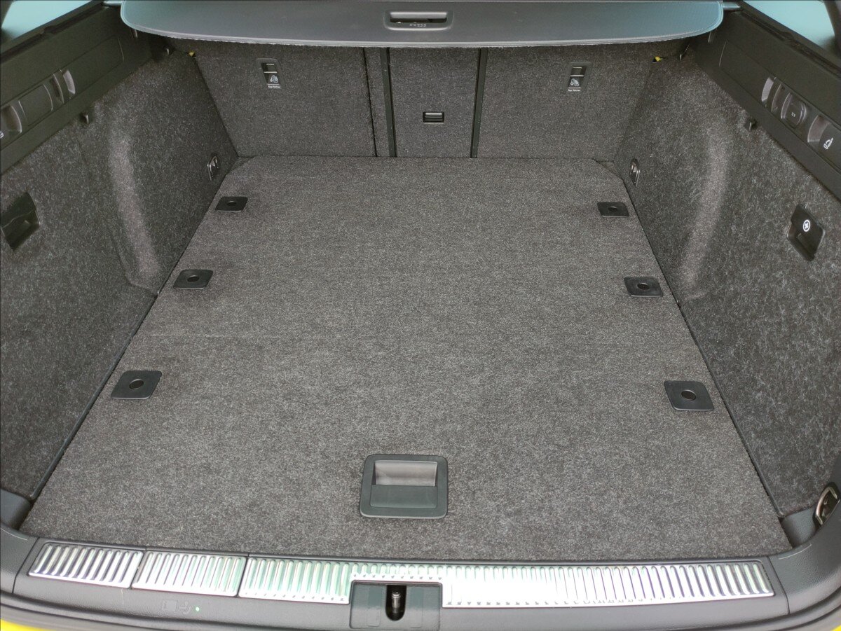 Škoda Superb Kombi 2,0 l 147 kw