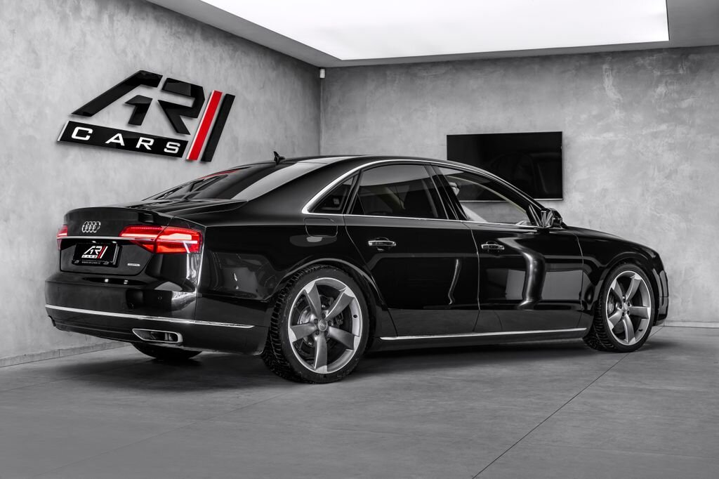 Audi A8 Sedan 4,1 l 283 kw