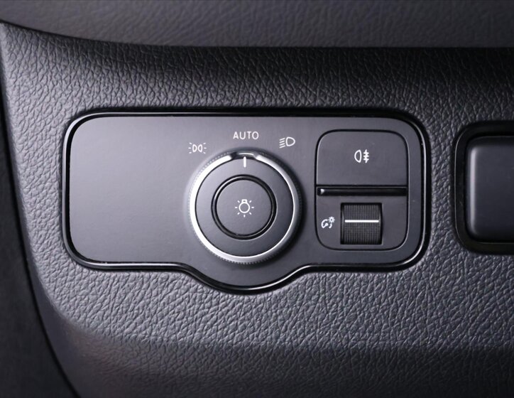 Mercedes-Benz Sprinter Kombi 2,0 l 125 kw