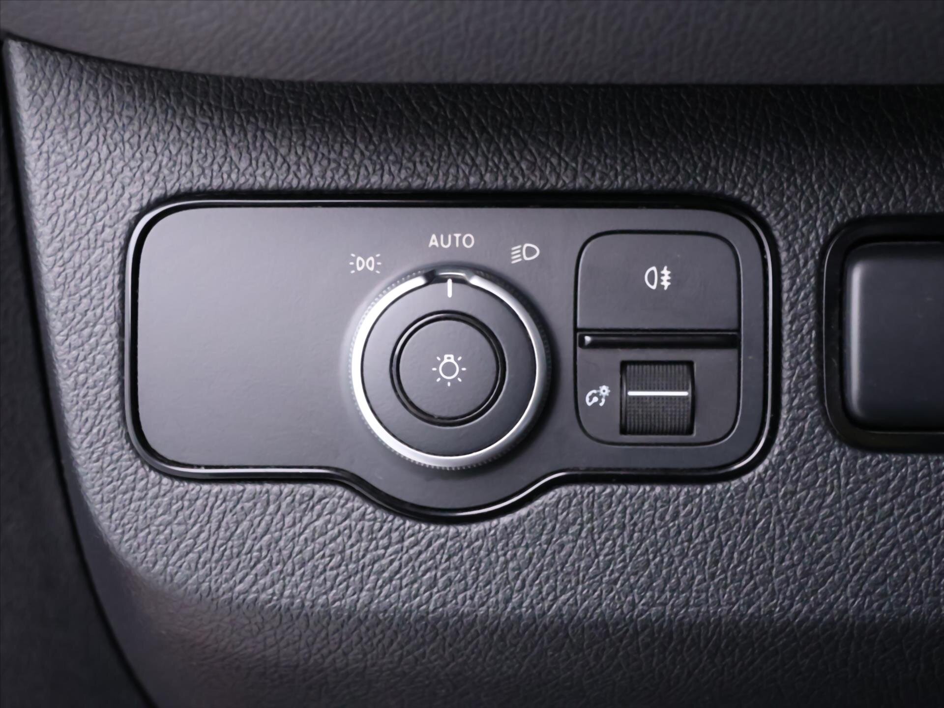 Mercedes-Benz Sprinter Kombi 2,0 l 125 kw