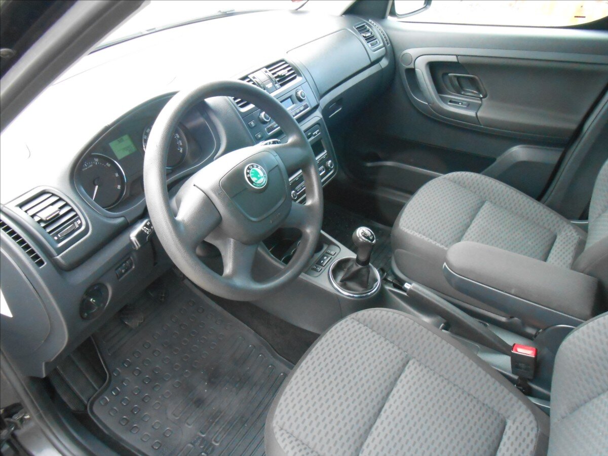 Škoda Roomster Kombi 1,2 l 63 kw