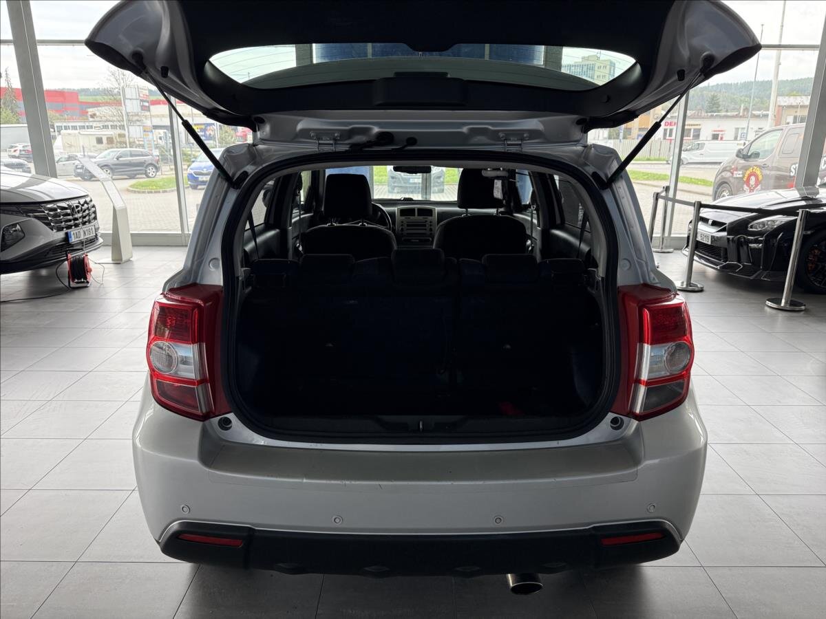 Toyota Urban Cruiser Hatchback 1,3 l 74 kw