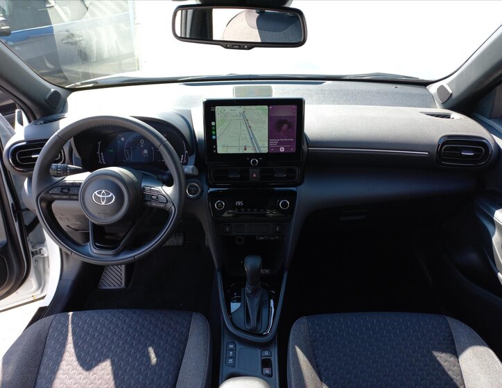 Toyota Yaris Cross SUV / Terénní 1,5 l 68 kw