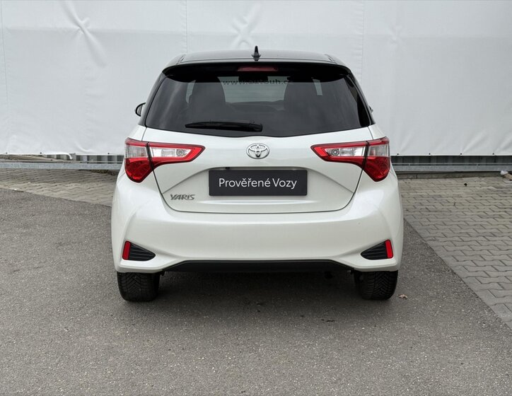 Toyota Yaris Hatchback 1,5 l 82 kw