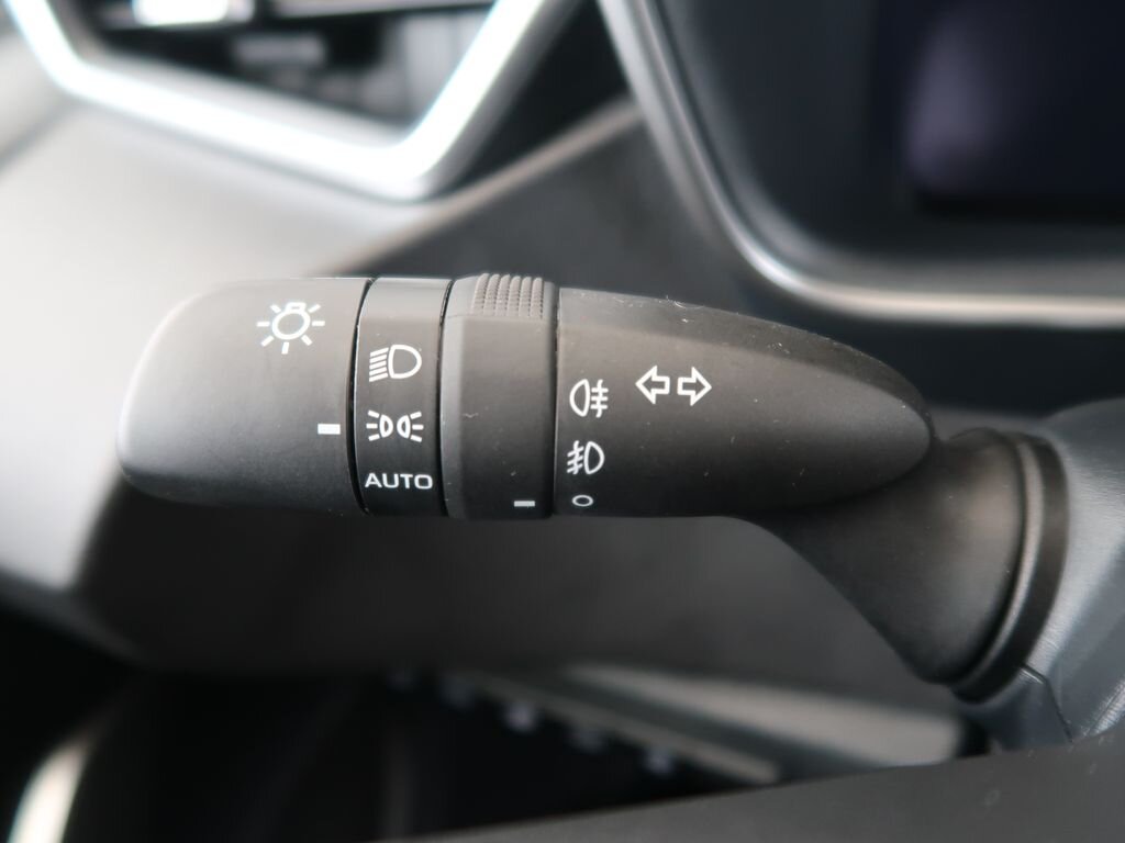 Toyota Corolla Sedan / Limuzína 1,8 l 72 kw