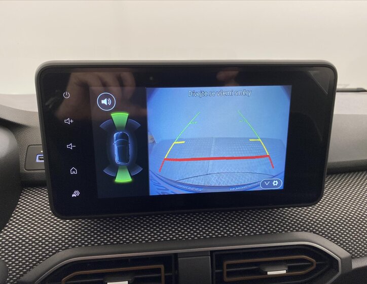 Dacia Sandero Hatchback 999,0 67 kw