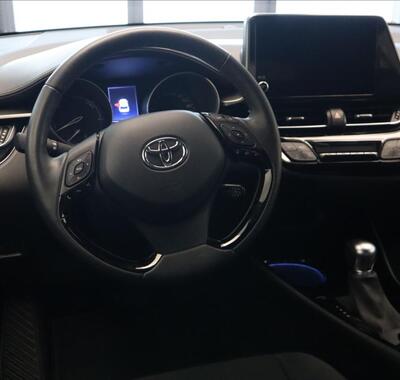 Toyota C-HR 17