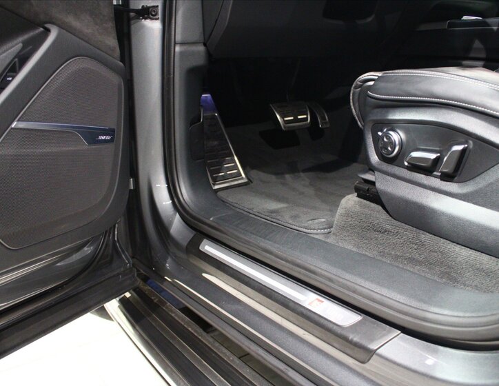 Audi Q7 SUV 3,0 l 200 kw