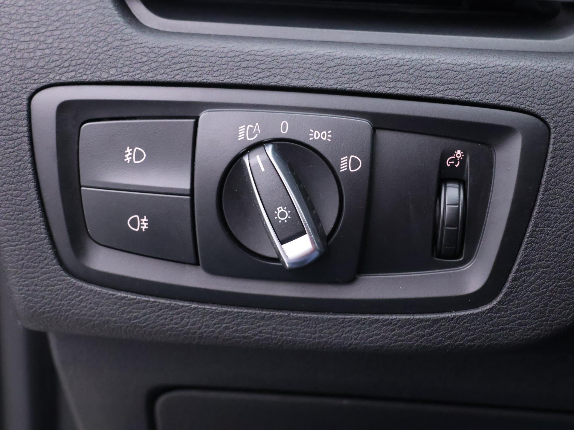 BMW X1 SUV 2,0 l 140 kw