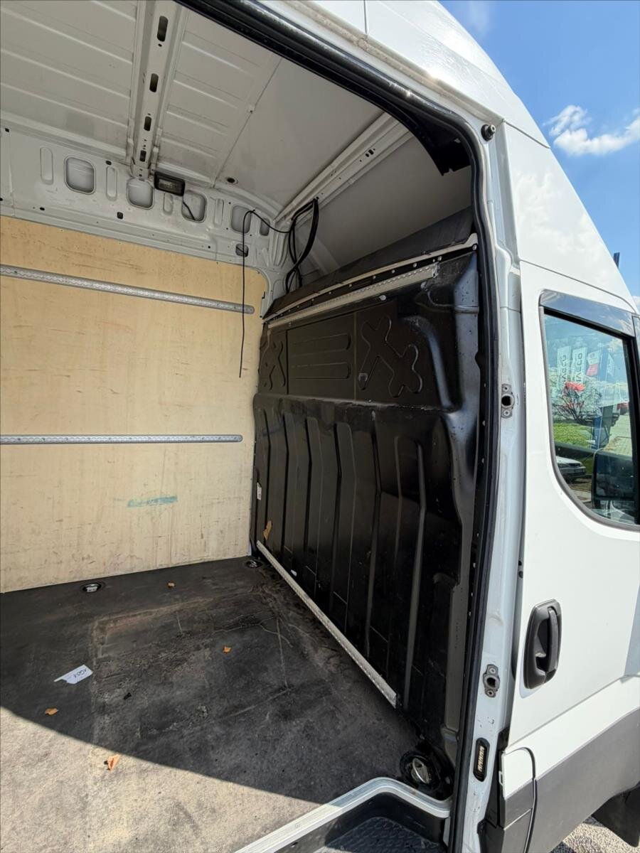 Iveco Daily Ostatní 2,3 l 115 kw