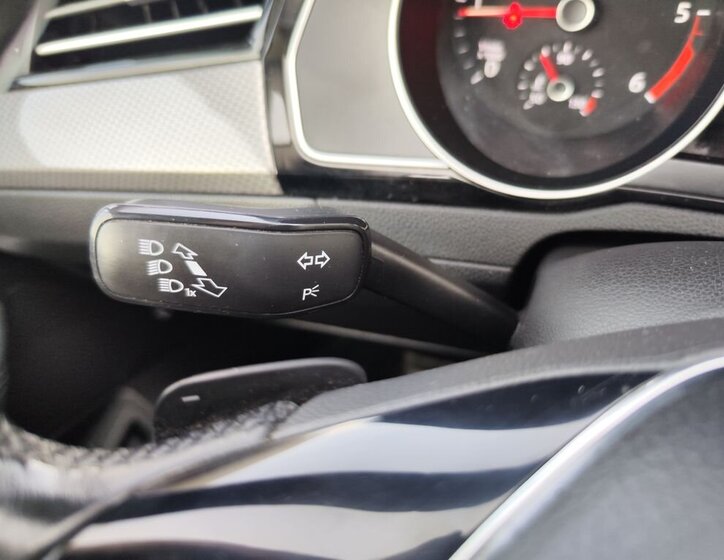 Volkswagen Passat Kombi 2,0 l 176 kw