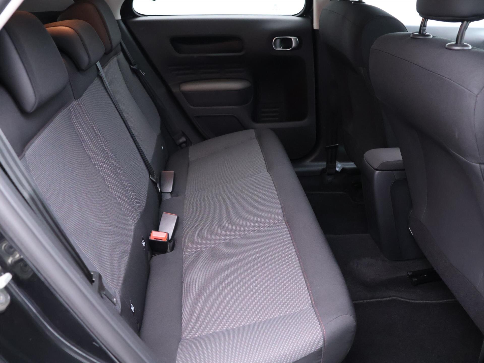 Citroën C4 Cactus Hatchback 1,2 l 81 kw