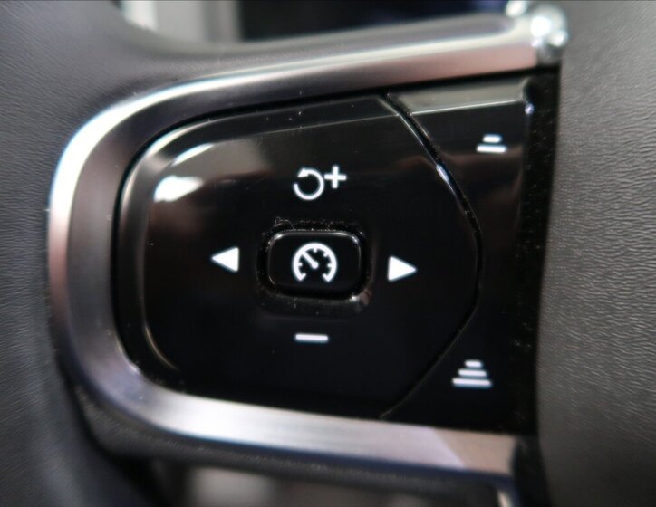 Volvo XC90 SUV 2,0 l 184 kw