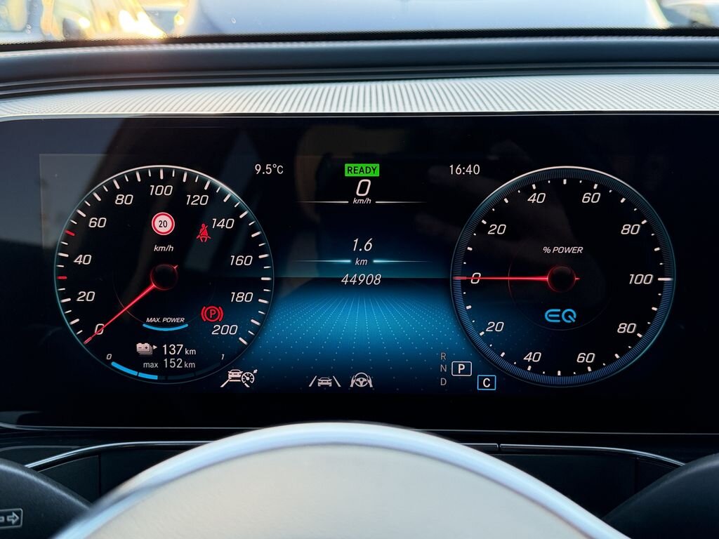 Mercedes-Benz EQC SUV / Terénní 0,0 300 kw