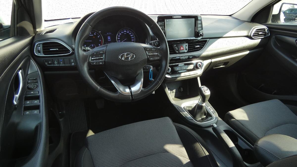 Hyundai i30 Kombi 998,0 88 kw