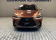 Lexus NX 450h plus 4