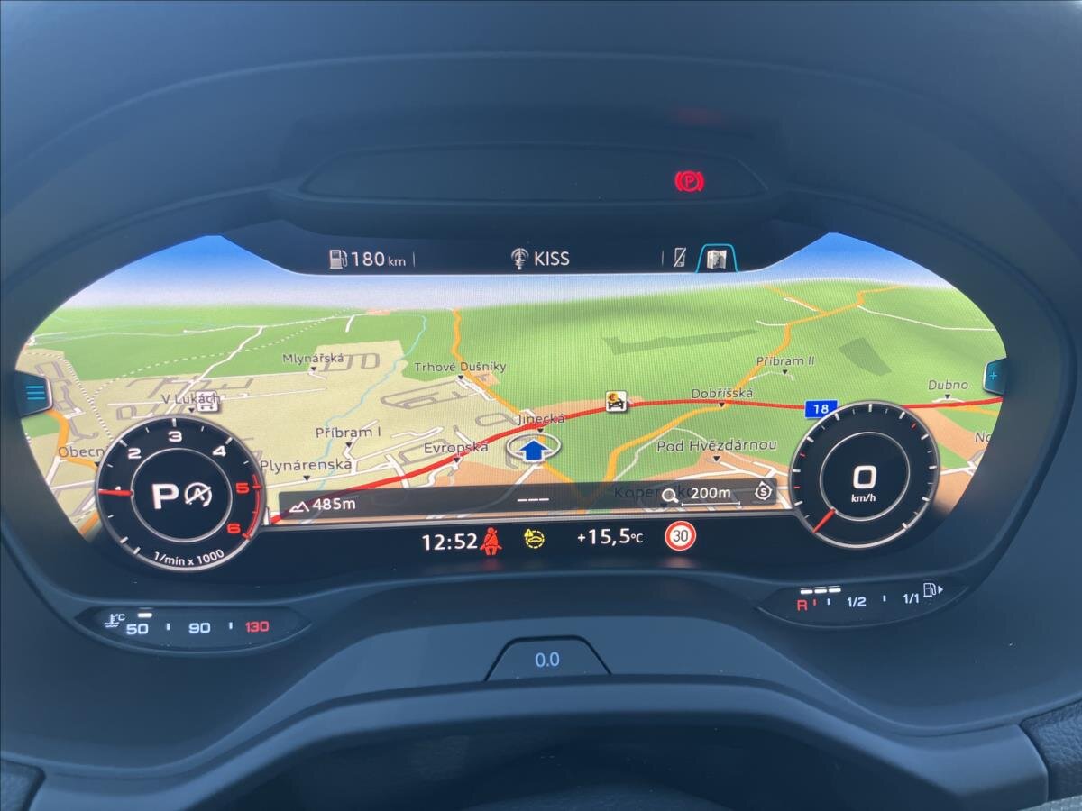 Audi Q2 SUV 2,0 l 110 kw